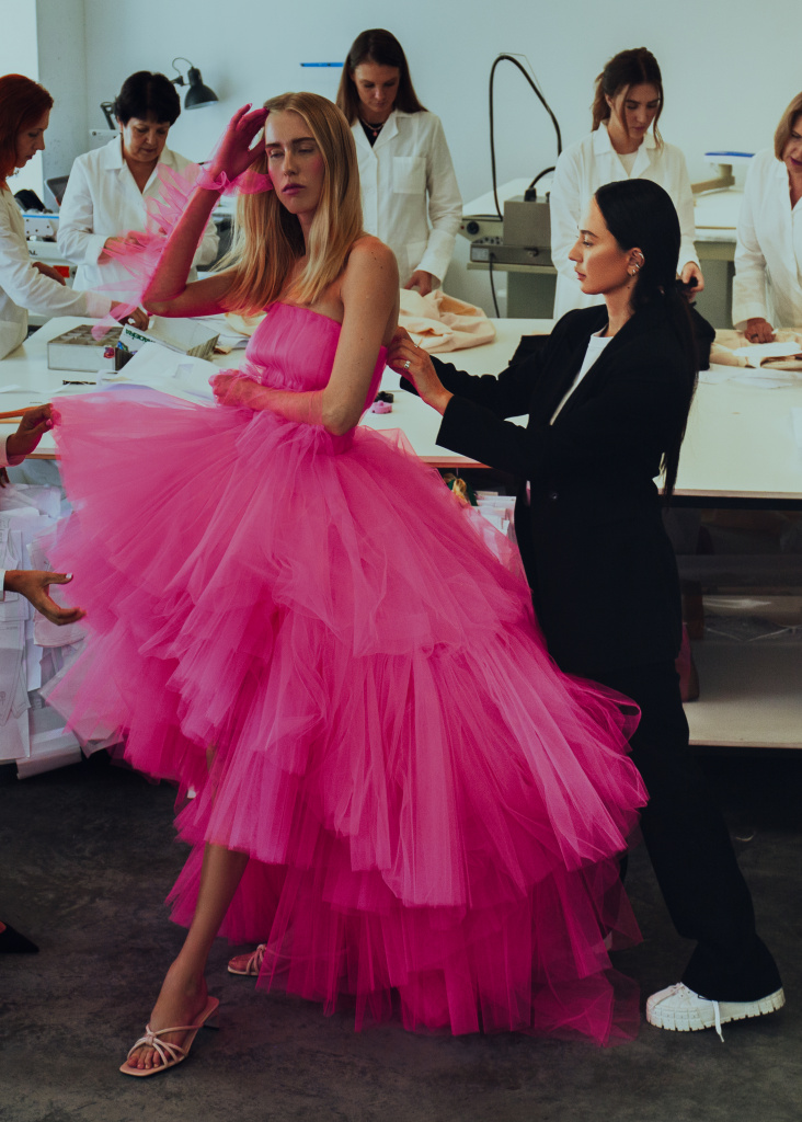 Вика-офис-13013--3-редакт.jpg Вика-офис-13013--3-редакт.jpg